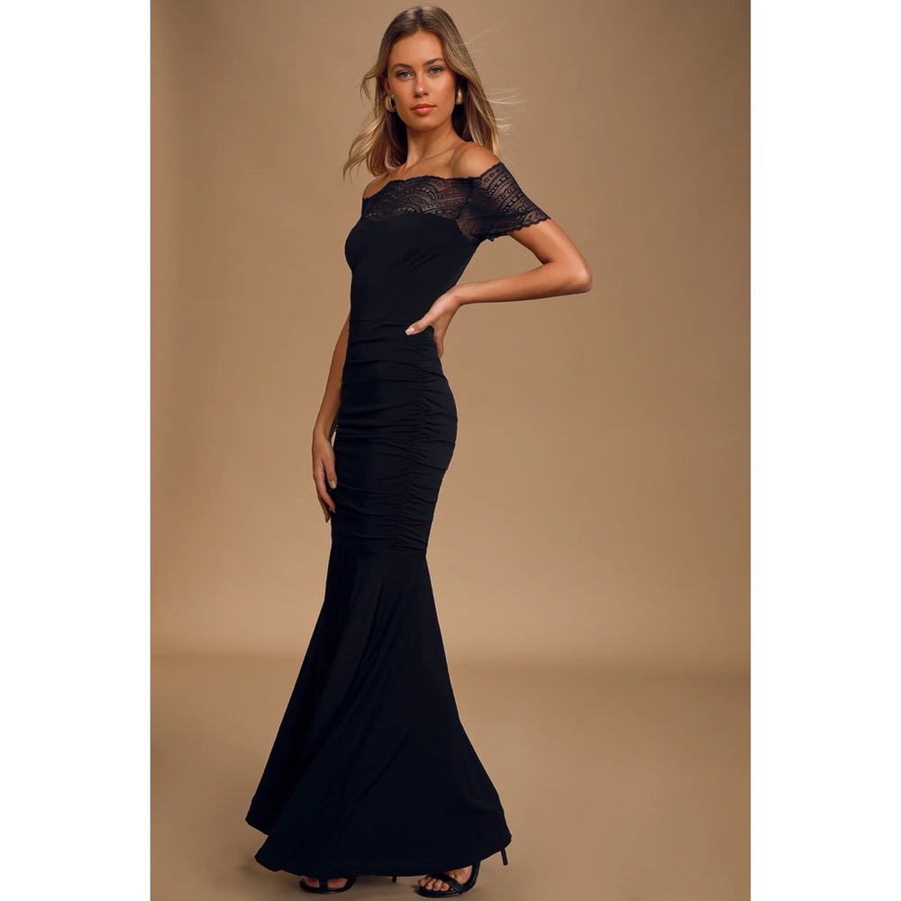 Lulus Any Given Moment Black Off Shoulder Dress Size Small